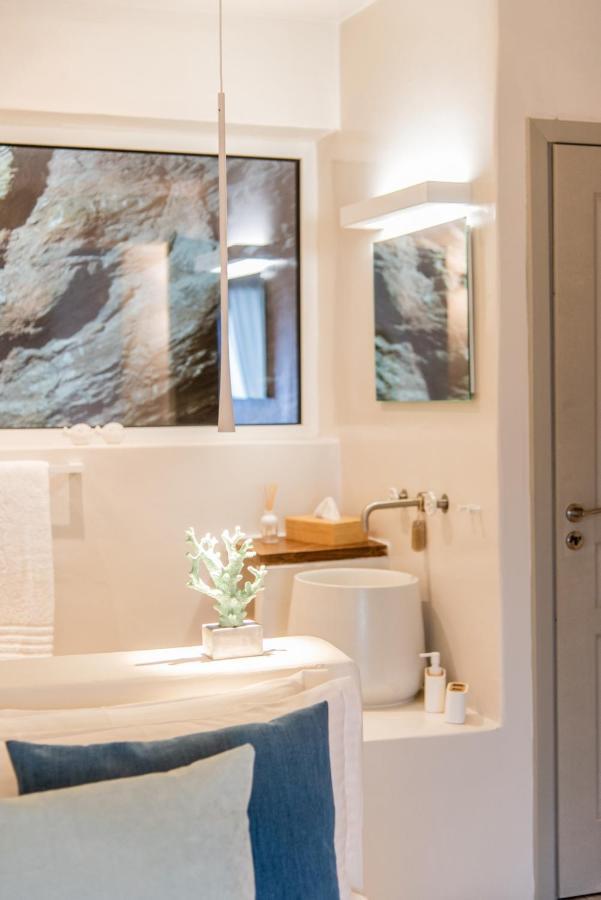 Luxurious Villa Lune With A Swimming Pool And A Fantastic Sea And Sunset View Ioulis Екстериор снимка